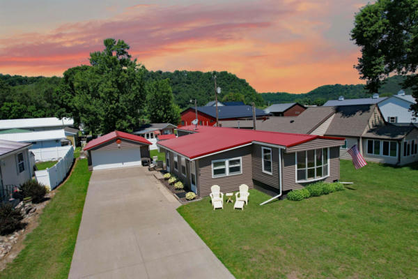 618 N SUNSET VIEW ST, HARPERS FERRY, IA 52146 - Image 1